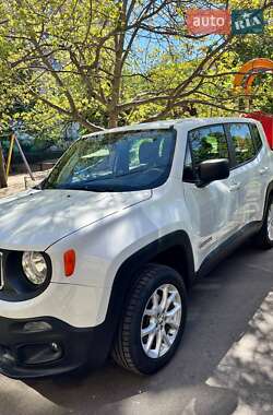 Внедорожник / Кроссовер Jeep Renegade 2018 в Киеве