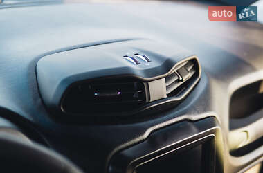Внедорожник / Кроссовер Jeep Renegade 2019 в 