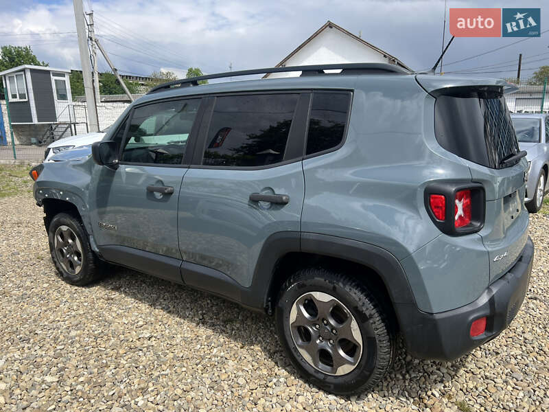 Позашляховик / Кросовер Jeep Renegade 2017 в Стрию