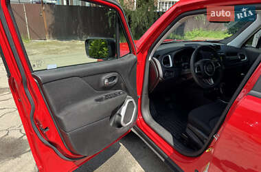 Внедорожник / Кроссовер Jeep Renegade 2020 в 