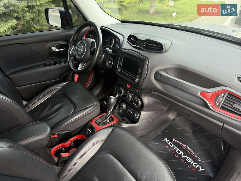 Позашляховик / Кросовер Jeep Renegade 2016 в Одесі фото 14 Позашляховик / Кросовер Jeep Renegade 2016 в Одесі