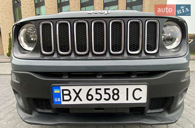 Внедорожник / Кроссовер Jeep Renegade 2018 в 