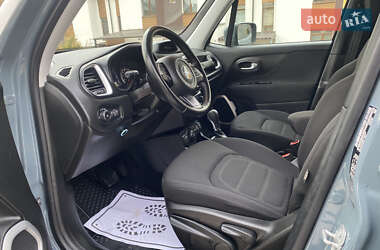 Внедорожник / Кроссовер Jeep Renegade 2018 в 