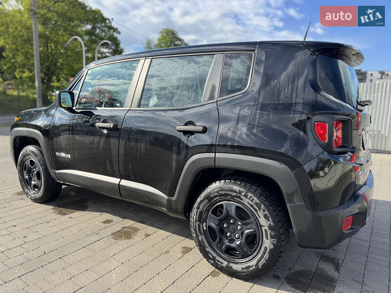 Внедорожник / Кроссовер Jeep Renegade 2018 в Ужгороде фото 4 Внедорожник / Кроссовер Jeep Renegade 2018 в Ужгороде
