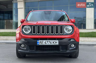 Внедорожник / Кроссовер Jeep Renegade 2015 в 