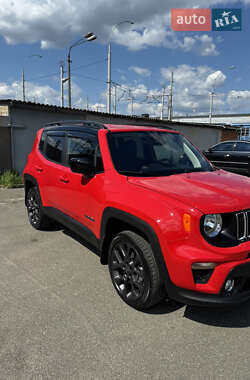 Внедорожник / Кроссовер Jeep Renegade 2021 в 