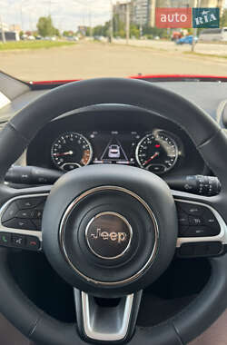 Внедорожник / Кроссовер Jeep Renegade 2021 в 