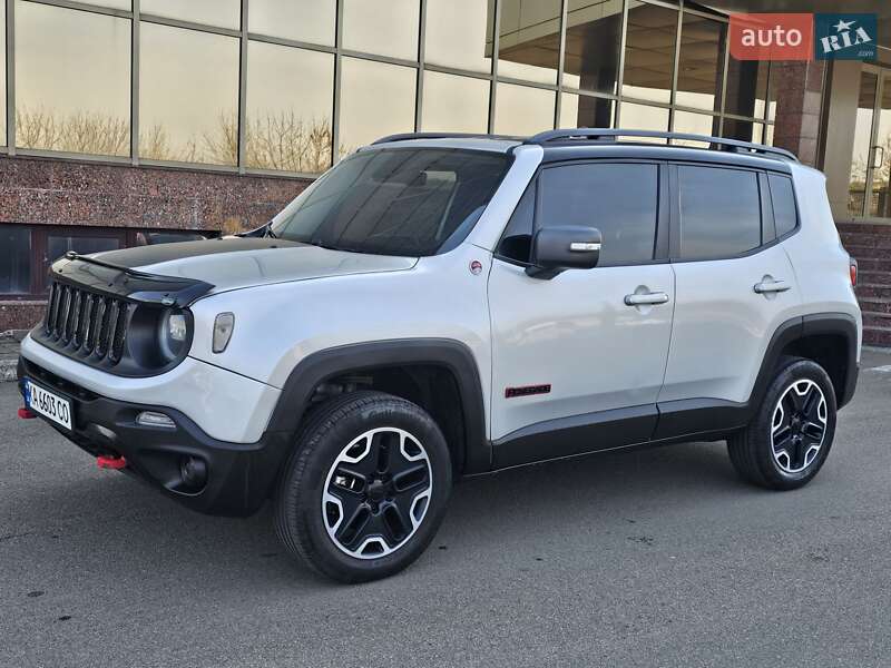 Позашляховик / Кросовер Jeep Renegade 2015 в Києві