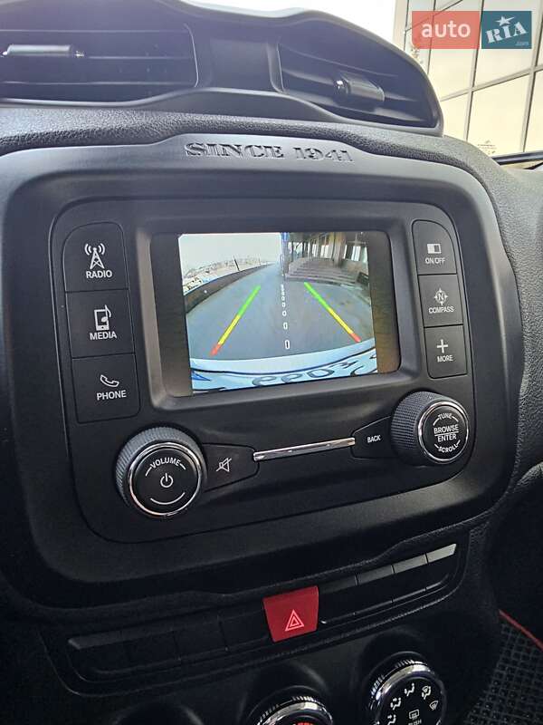 Позашляховик / Кросовер Jeep Renegade 2015 в Києві