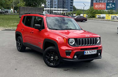 Внедорожник / Кроссовер Jeep Renegade 2022 в 