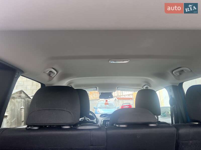 Позашляховик / Кросовер Jeep Renegade 2020 в Києві