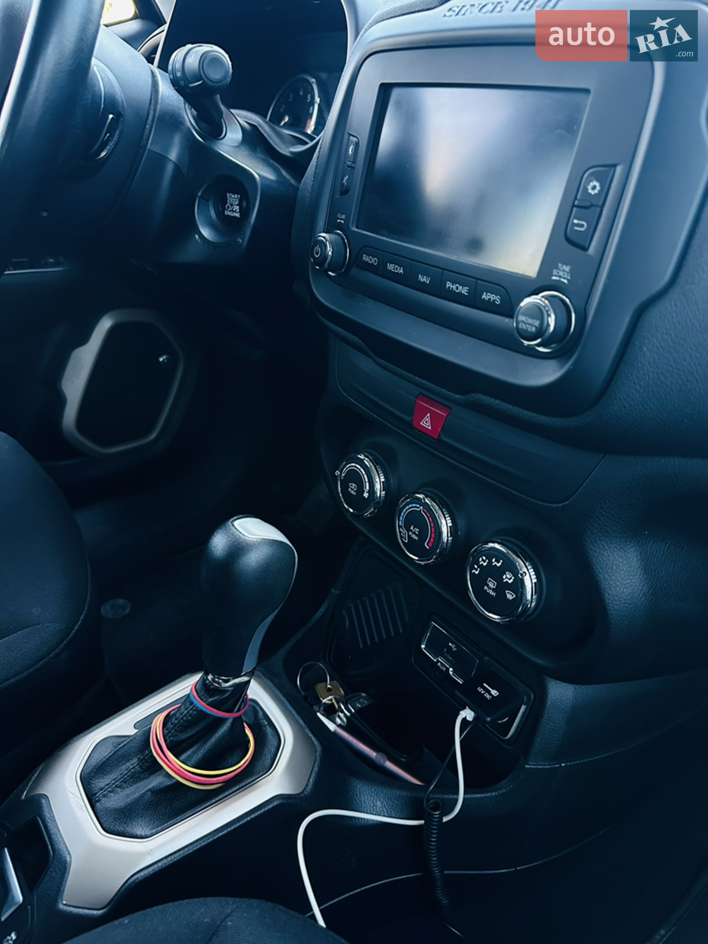 2016 Jeep Renegade - мініатюра 29