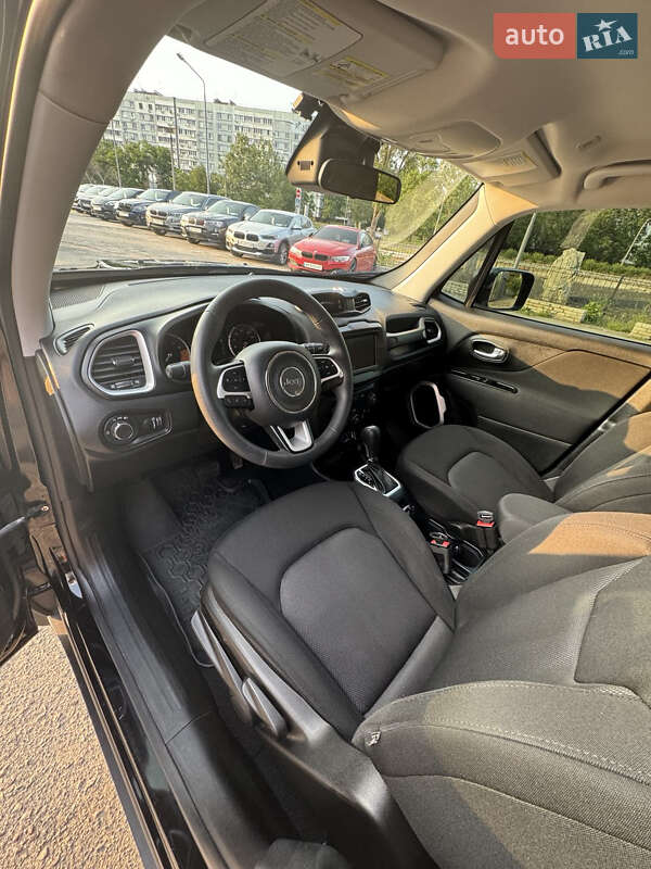 Внедорожник / Кроссовер Jeep Renegade 2019 в Запорожье