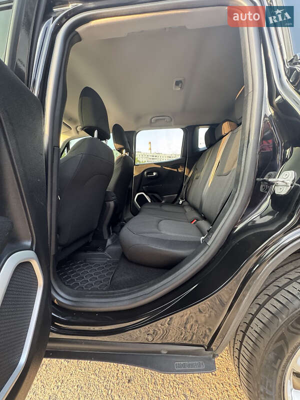 Внедорожник / Кроссовер Jeep Renegade 2019 в Запорожье