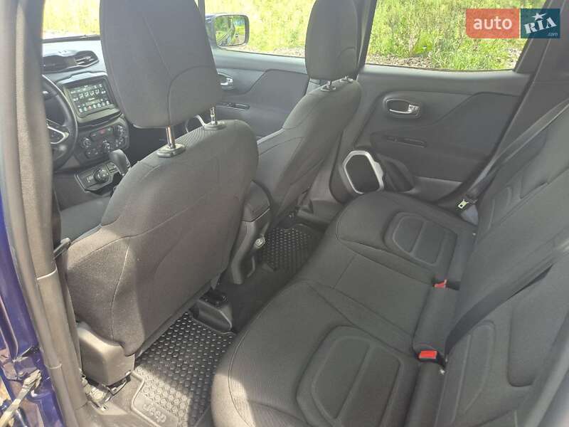 Внедорожник / Кроссовер Jeep Renegade 2018 в Киеве