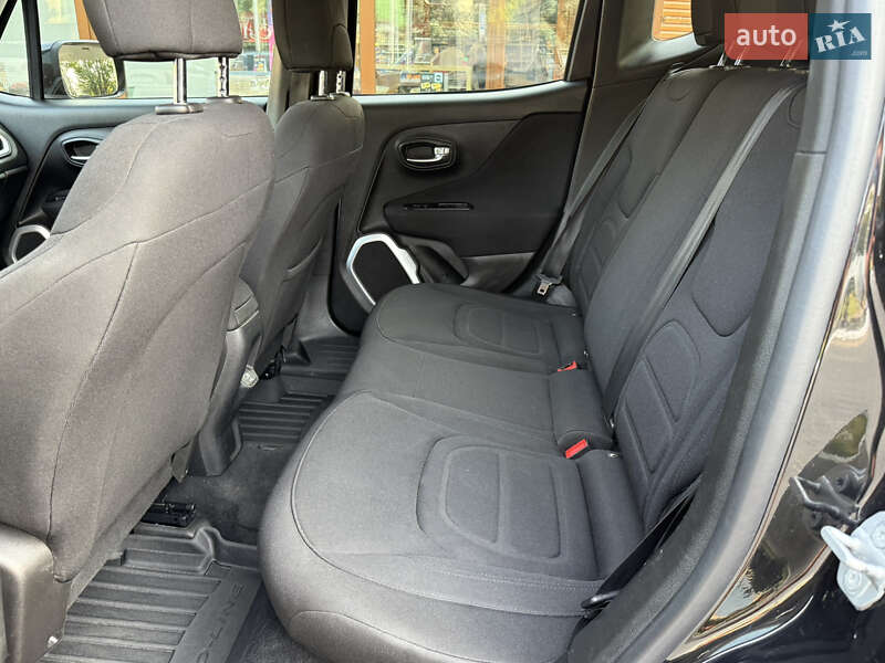 Внедорожник / Кроссовер Jeep Renegade 2018 в Одессе