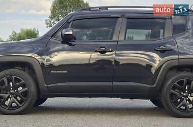 Внедорожник / Кроссовер Jeep Renegade 2016 в 
