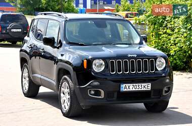 Внедорожник / Кроссовер Jeep Renegade 2016 в 