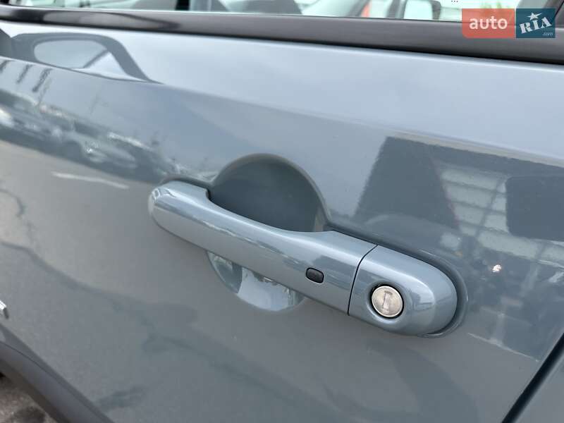 Позашляховик / Кросовер Jeep Renegade 2017 в Києві