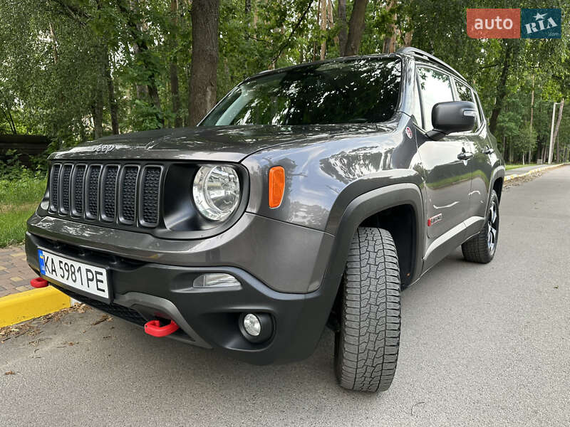 Внедорожник / Кроссовер Jeep Renegade 2020 в Киеве