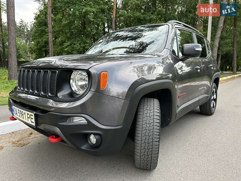 Внедорожник / Кроссовер Jeep Renegade 2020 в Киеве