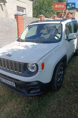 Внедорожник / Кроссовер Jeep Renegade 2015 в Новой Водолаге