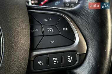 Внедорожник / Кроссовер Jeep Renegade 2019 в 