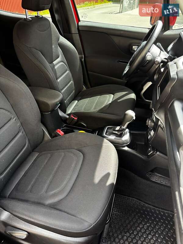 Внедорожник / Кроссовер Jeep Renegade 2019 в Львове