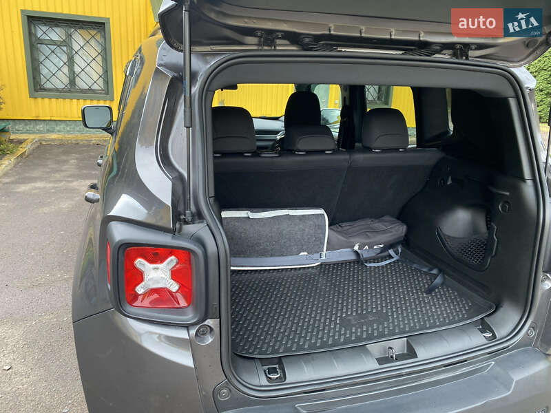 Позашляховик / Кросовер Jeep Renegade 2018 в Рівному
