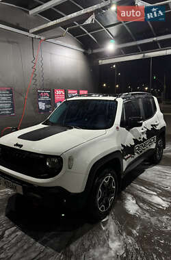 Позашляховик / Кросовер Jeep Renegade 2015 в Олександрії
