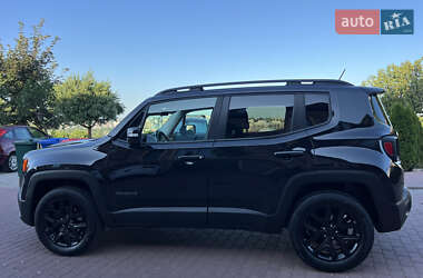 Внедорожник / Кроссовер Jeep Renegade 2016 в 