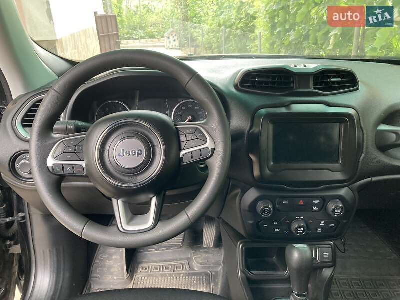 Позашляховик / Кросовер Jeep Renegade 2021 в Миколаєві фото 3 Позашляховик / Кросовер Jeep Renegade 2021 в Миколаєві