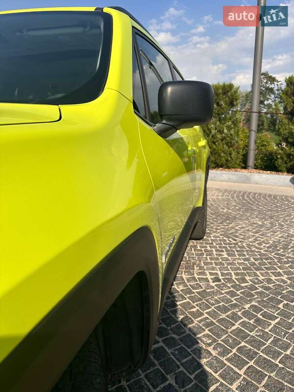 Позашляховик / Кросовер Jeep Renegade 2017 в Дніпрі