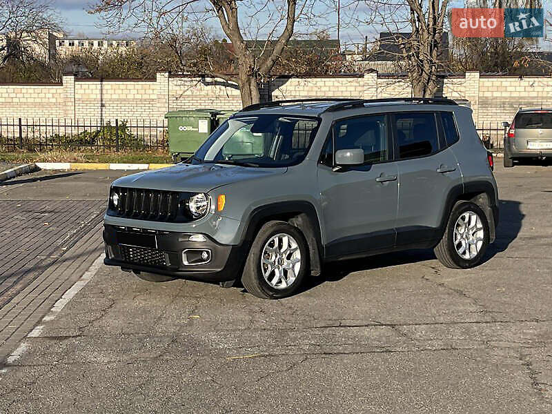 Внедорожник / Кроссовер Jeep Renegade 2018 в Киеве