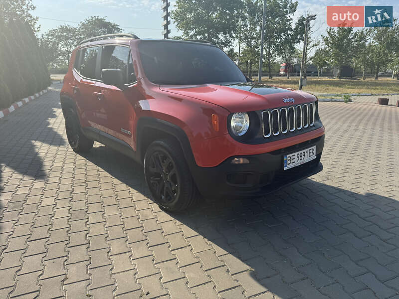 Внедорожник / Кроссовер Jeep Renegade 2018 в Николаеве
