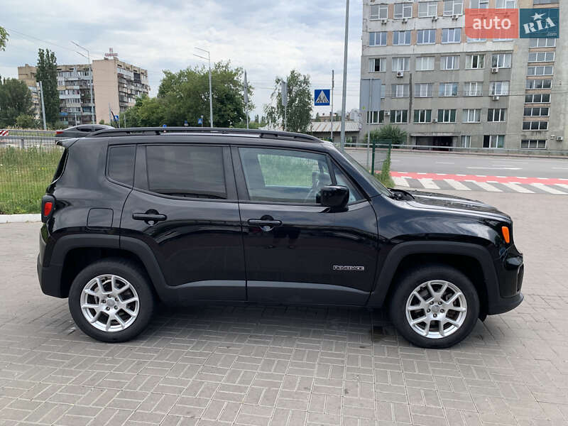 Внедорожник / Кроссовер Jeep Renegade 2019 в Киеве