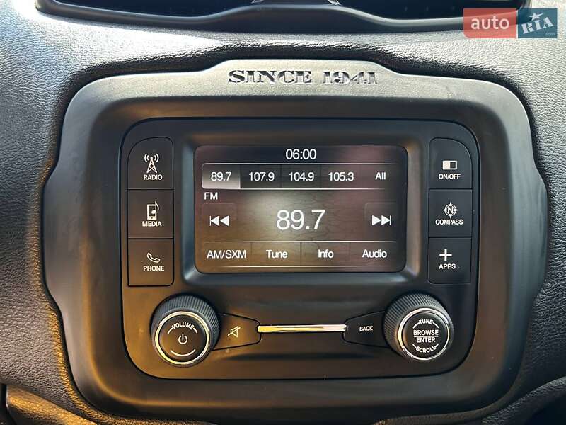 Внедорожник / Кроссовер Jeep Renegade 2016 в Одессе