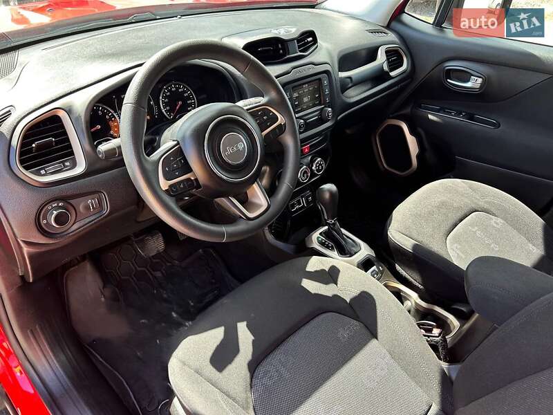 Внедорожник / Кроссовер Jeep Renegade 2016 в Одессе