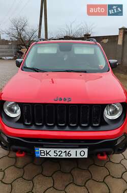 Внедорожник / Кроссовер Jeep Renegade 2016 в Ровно