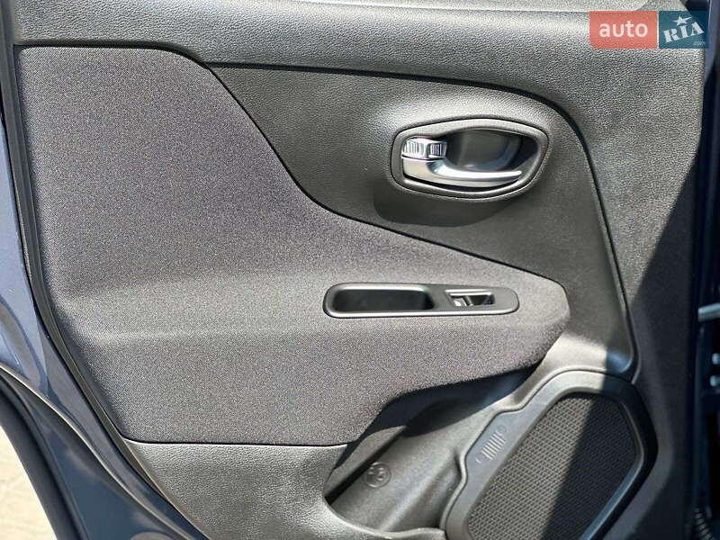 Внедорожник / Кроссовер Jeep Renegade 2021 в Одессе