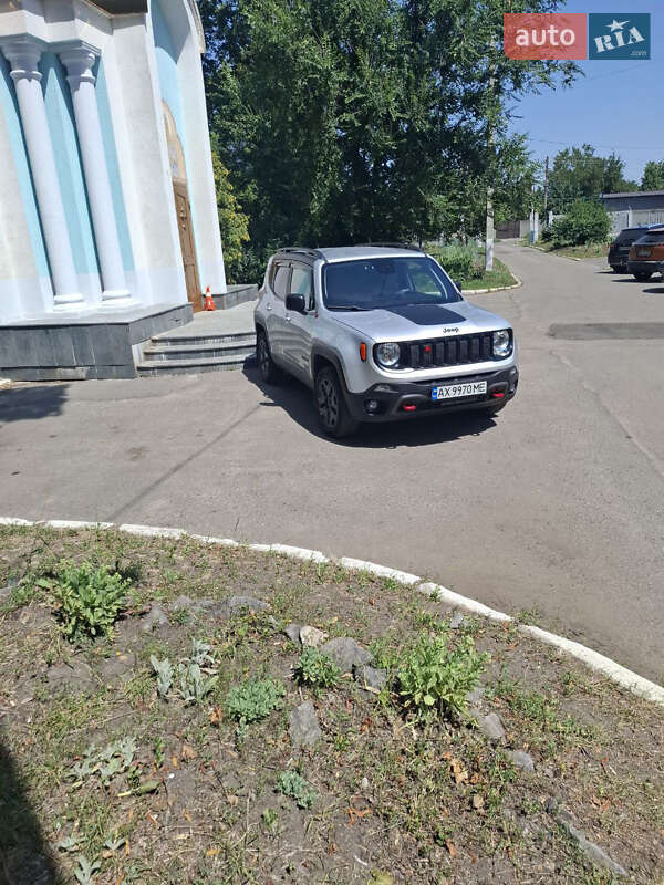 Внедорожник / Кроссовер Jeep Renegade 2019 в Харькове
