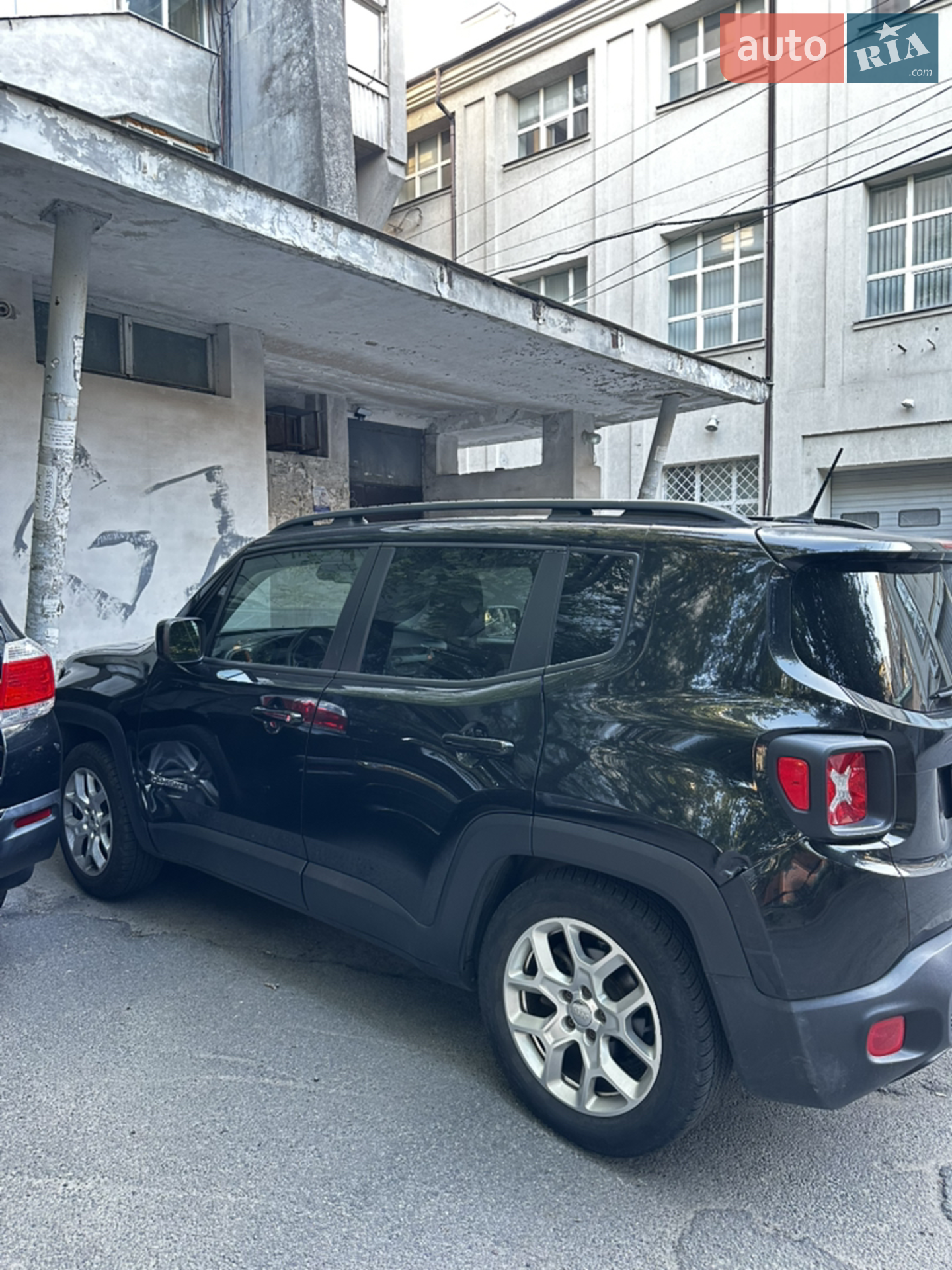 2015 Jeep Renegade - мініатюра 6