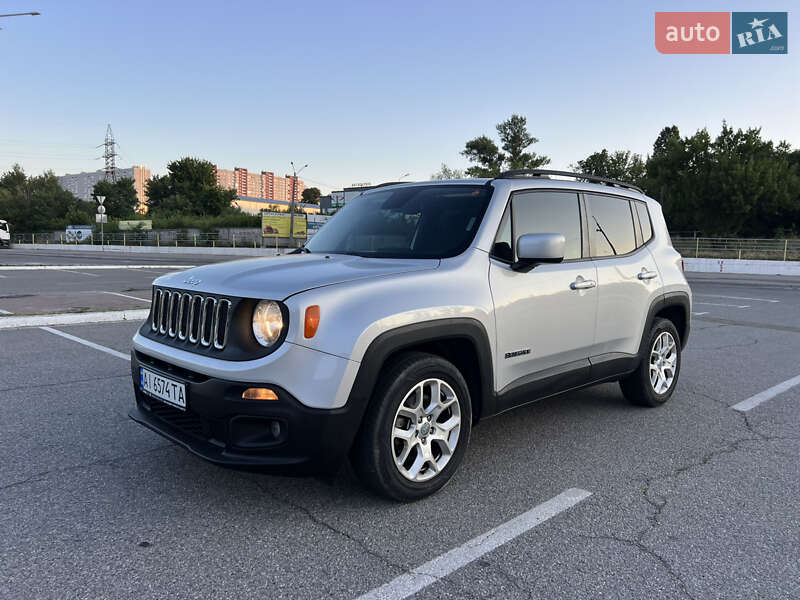Внедорожник / Кроссовер Jeep Renegade 2016 в Киеве