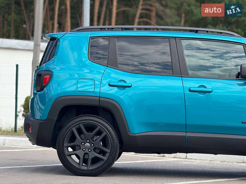 Внедорожник / Кроссовер Jeep Renegade 2021 в Киеве