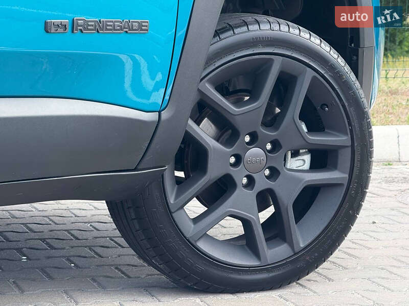 Внедорожник / Кроссовер Jeep Renegade 2021 в Киеве