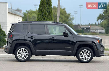 Внедорожник / Кроссовер Jeep Renegade 2016 в 