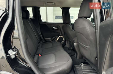 Внедорожник / Кроссовер Jeep Renegade 2016 в 