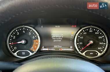 Внедорожник / Кроссовер Jeep Renegade 2019 в 