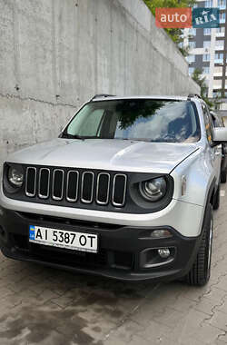 Внедорожник / Кроссовер Jeep Renegade 2016 в 