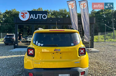 Внедорожник / Кроссовер Jeep Renegade 2016 в 